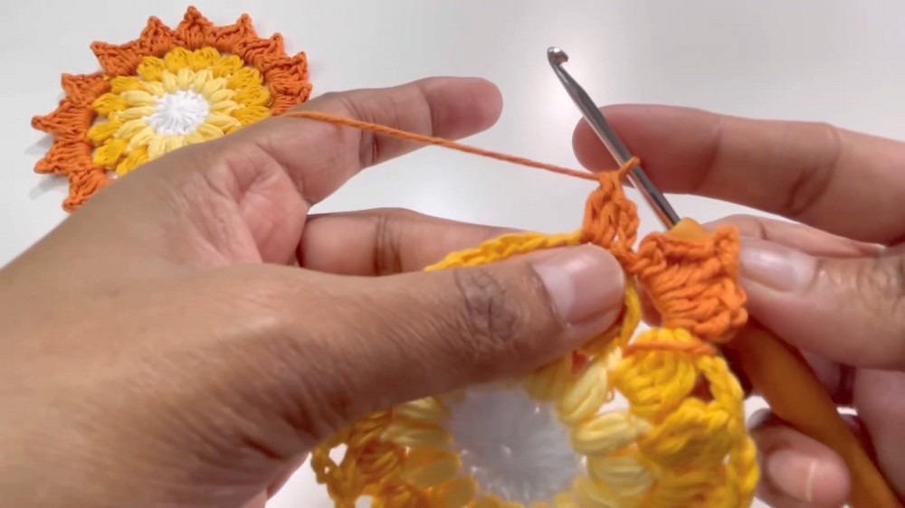 Crochet Sunrays Coaster Pattern 5