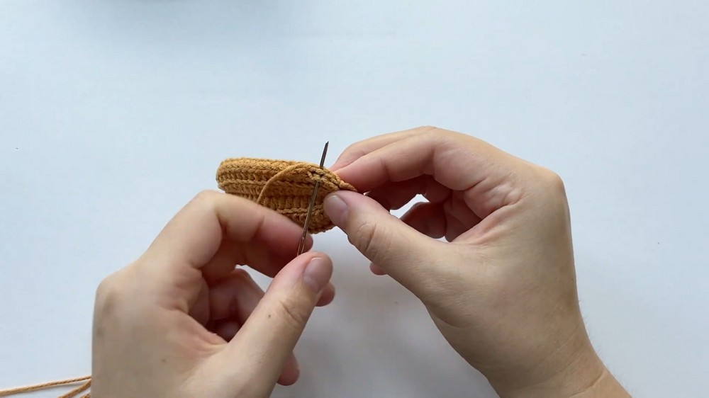 Cute Crochet Pumpkin Keychain Pattern 3