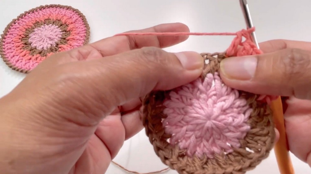 Easy Crochet Coffee Coaster Pattern 4