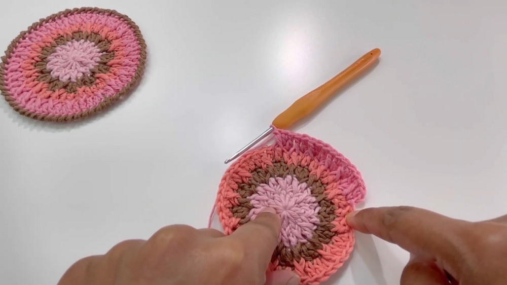Easy Crochet Coffee Coaster Pattern 5
