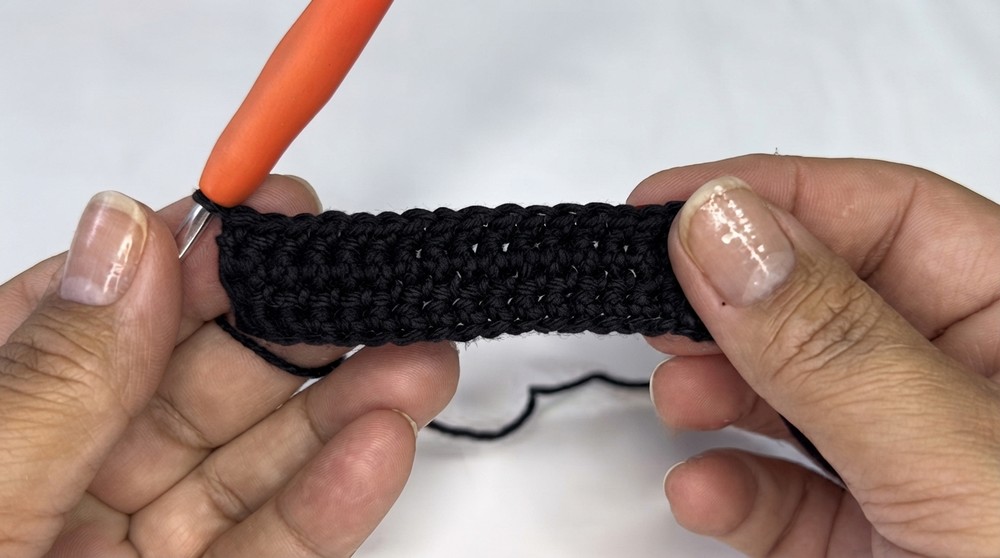Easy Crochet Pencil Bow Pattern 5