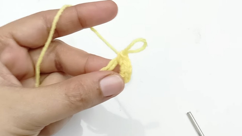 Crochet Bird Amigurumi Pattern 1