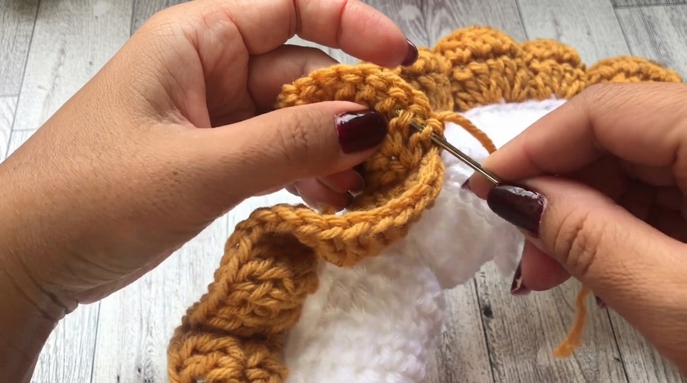 Crochet Christmas Wreath Pattern 4