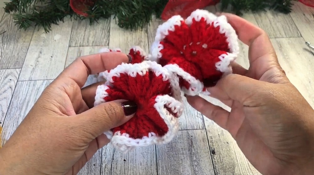 Crochet Christmas Wreath Pattern 6