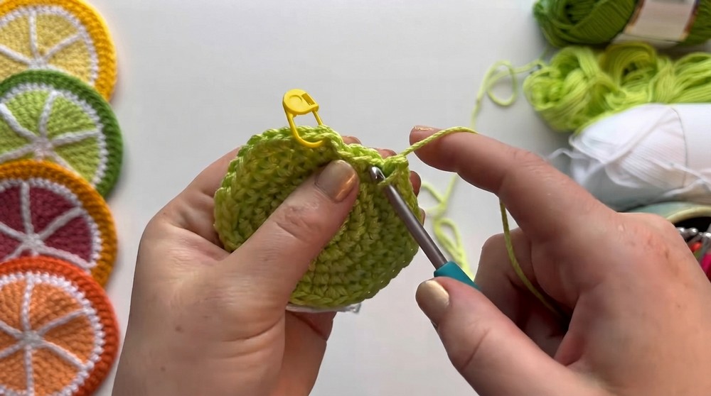 Crochet Fruits Coaster Pattern 3