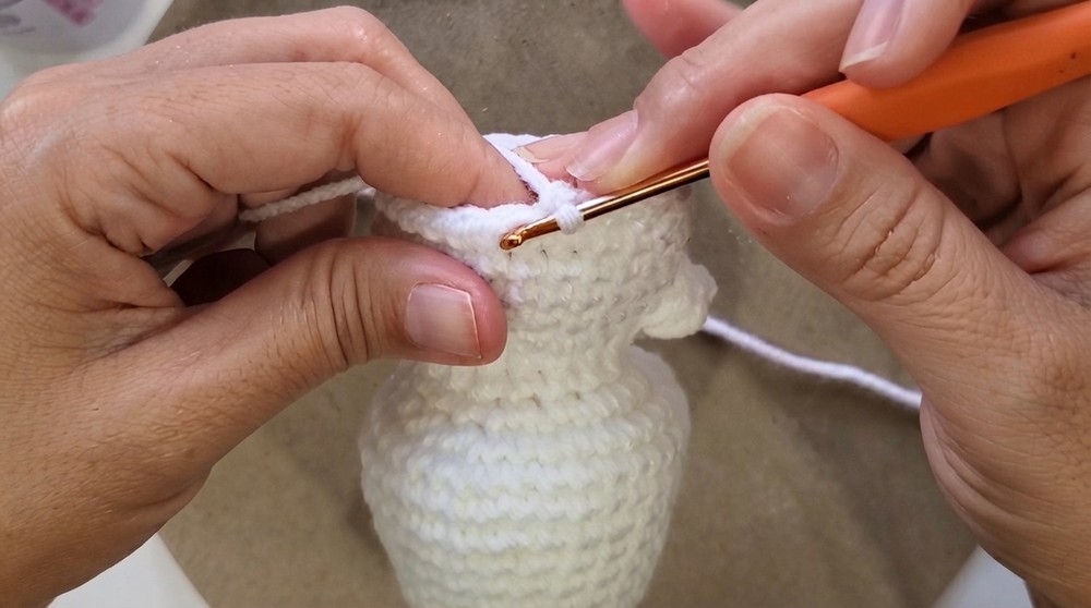 Crochet Ghost Amigurumi Pattern 4