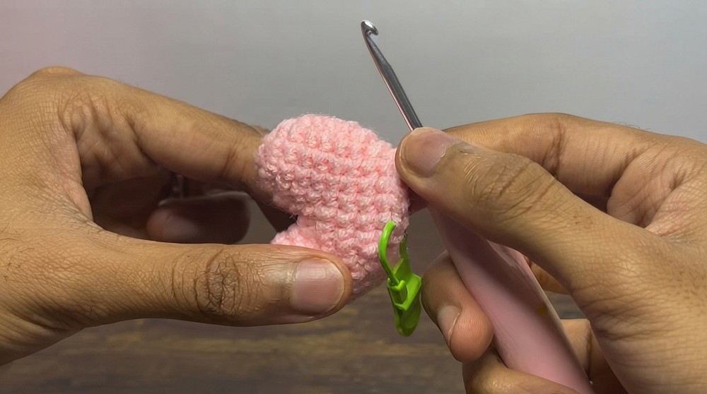 Crochet Heart Amigurumi Pattern 4