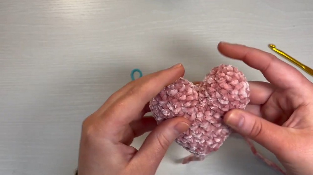 Crochet Mini Heart Plushie Pattern 5