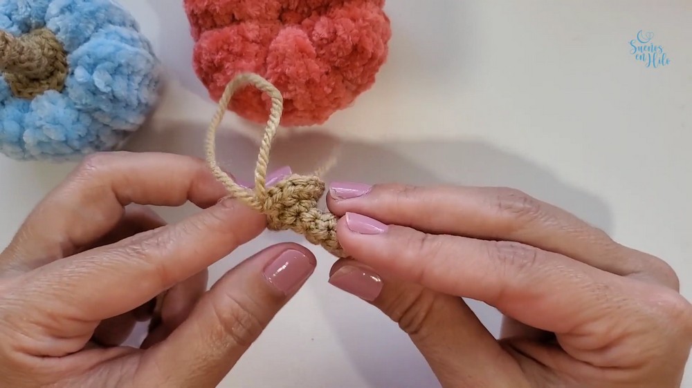 Crochet Pumpkin Amigurumi Pattern 5
