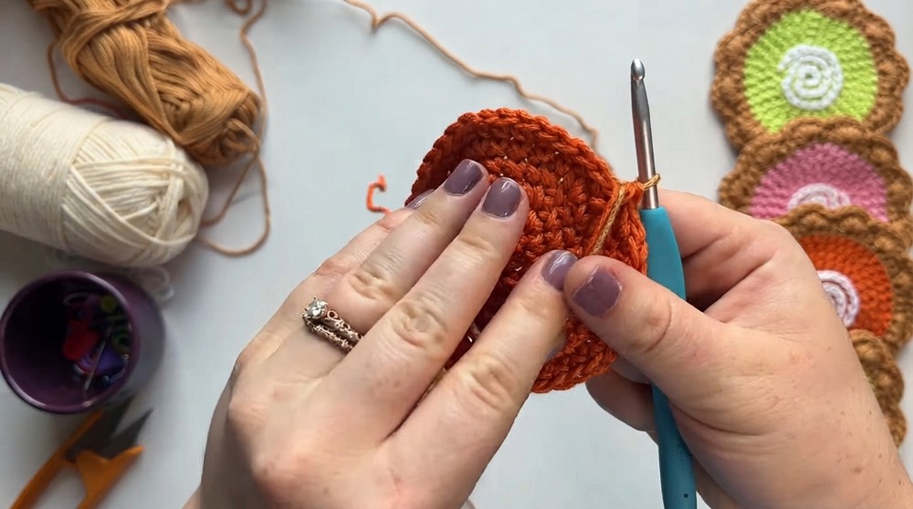 Crochet Pumpkin Cream Pie Pattern 4