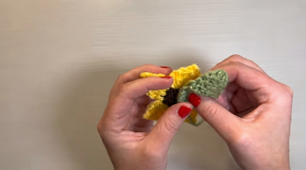 Crochet Simple Sunflower Pattern 5