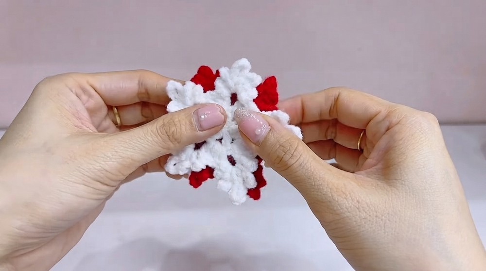 Crochet Snowflake Keychain Pattern 5