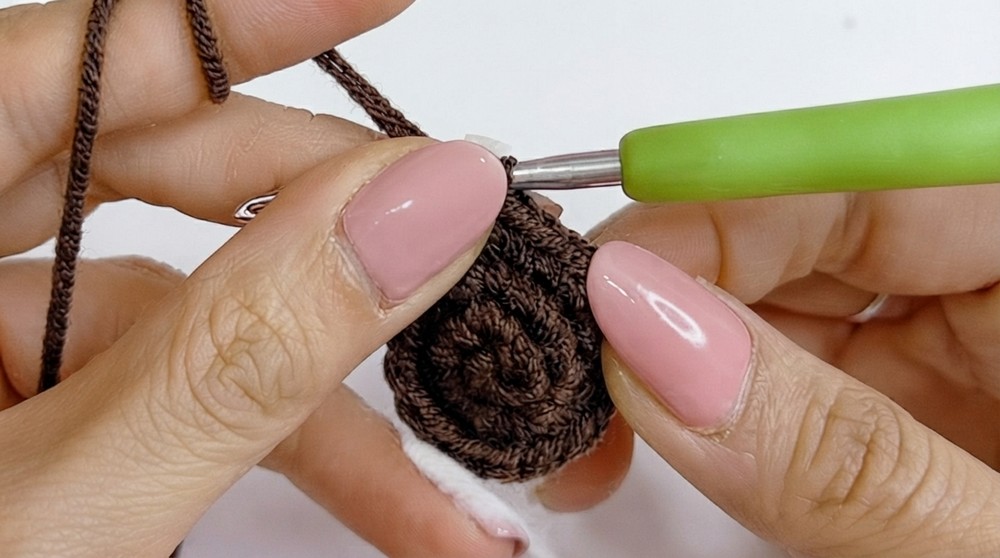 Crochet Sunflowers Keychain Pattern 2