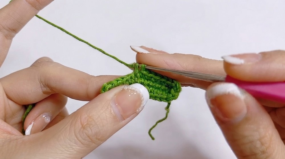 Crochet Watermelon Keychain Pattern 2