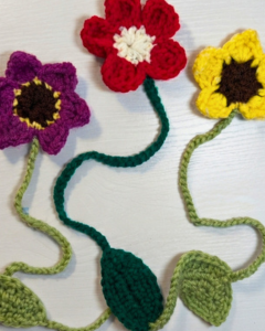 Cute Crochet Flower Bookmark Pattern 7
