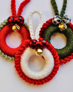 Easy Crochet Christmas Ornaments Pattern 6