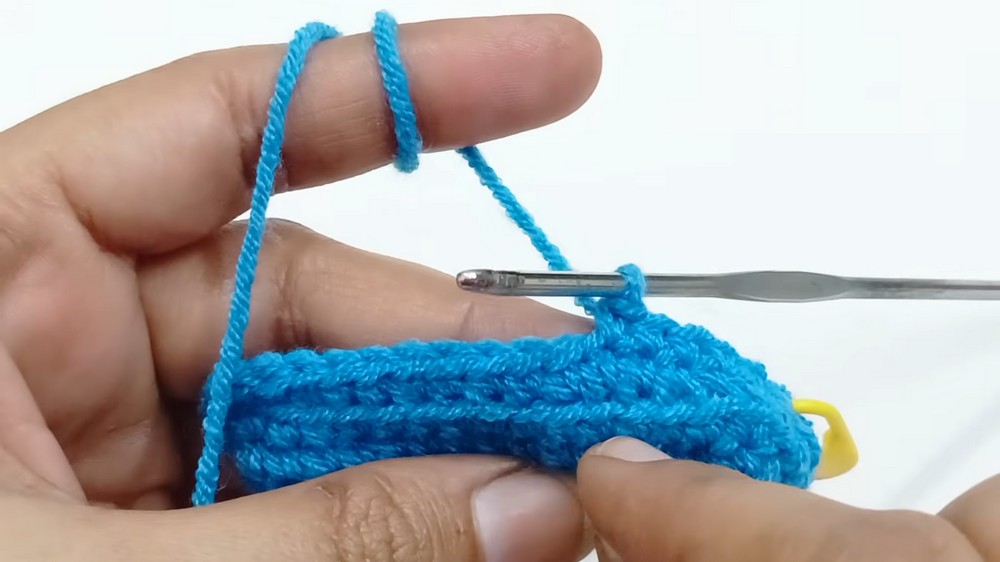 Easy Crochet Coin Pouch Pattern 3