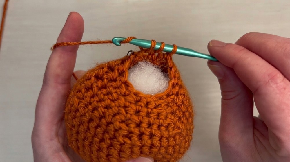 Easy Crochet Small Pumpkin Pattern 3
